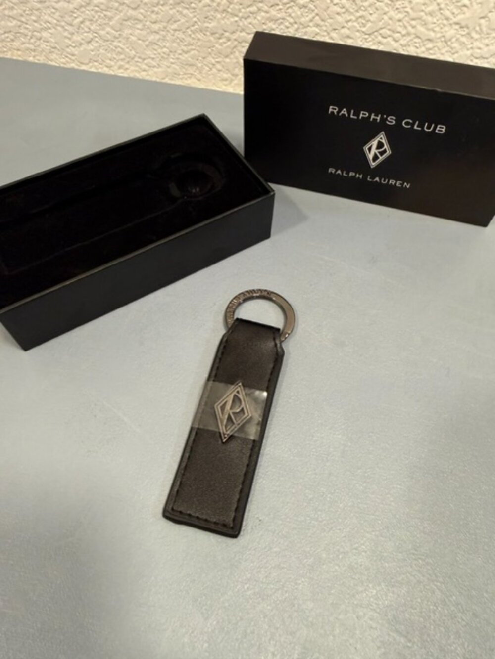 Ralph Lauren Black Diamond Ralph’s Club Keychain Keyring - Picture 2 of 6